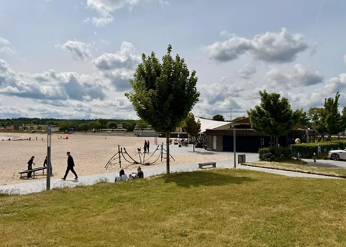 Apartment #1 With Wifi, Close To City Center, Beach And Forrest